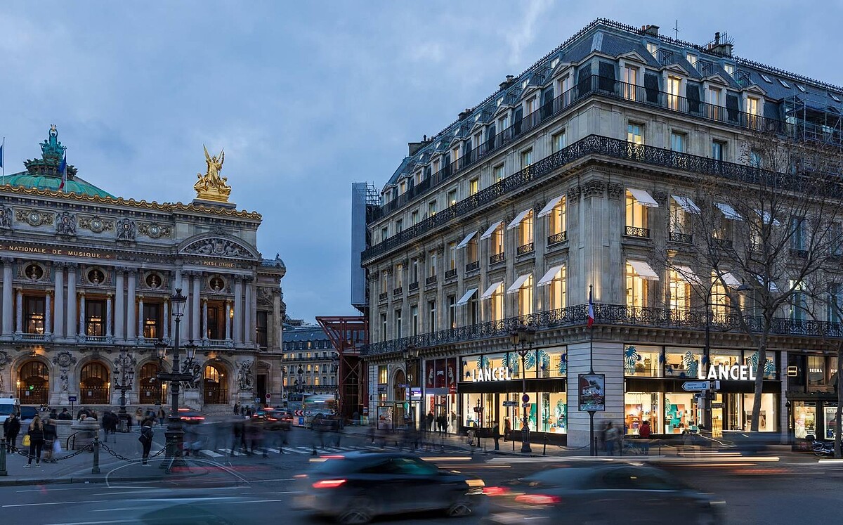 LANCEL位於法國歌劇區的旗艦店（照片出處：LANCEL 官方)