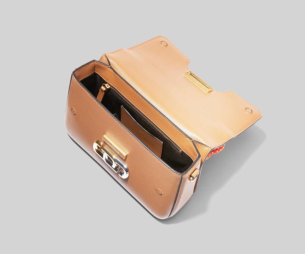 Marc Jacobs The J Link 太妃糖褐肩揹包,NT20,900