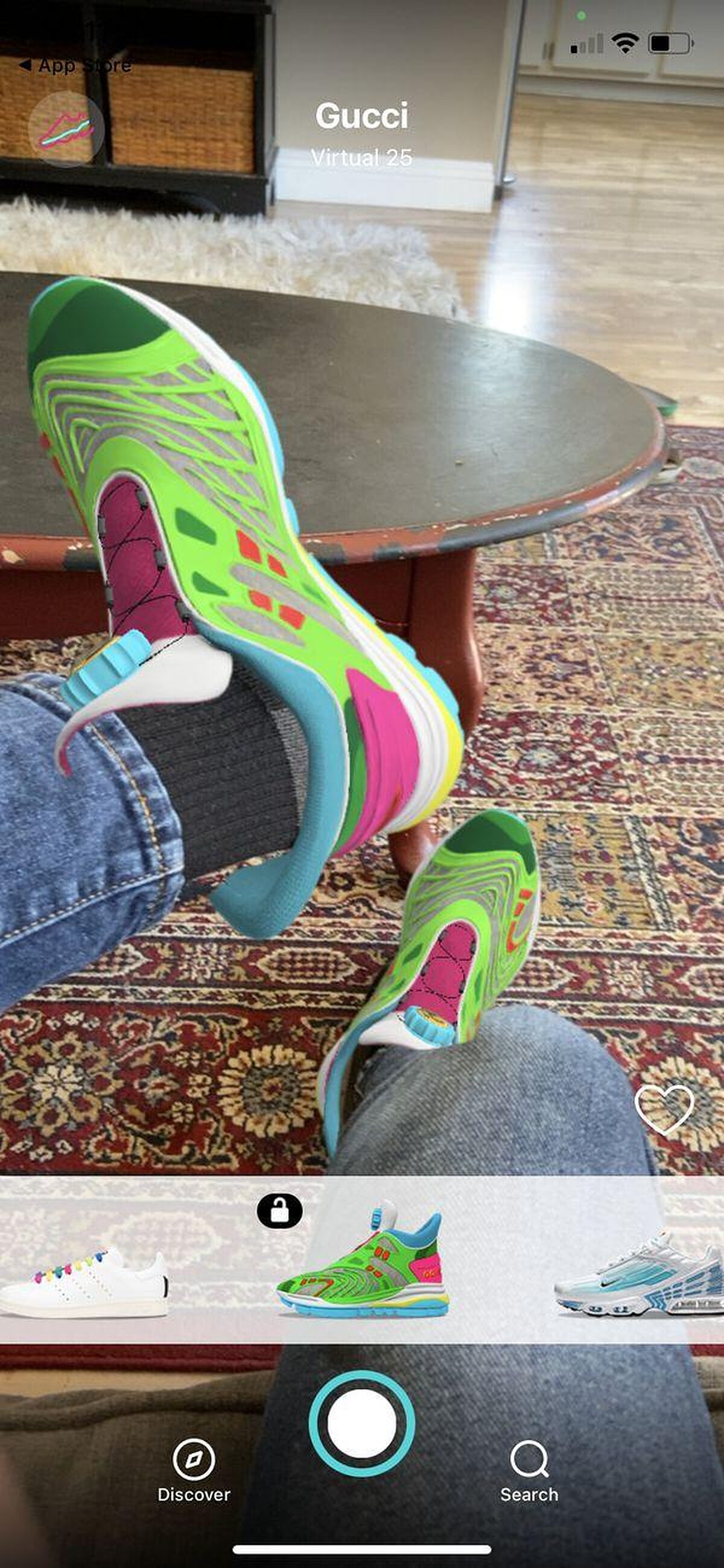 虛擬單品讓購買者能夠在虛擬世界穿著收藏