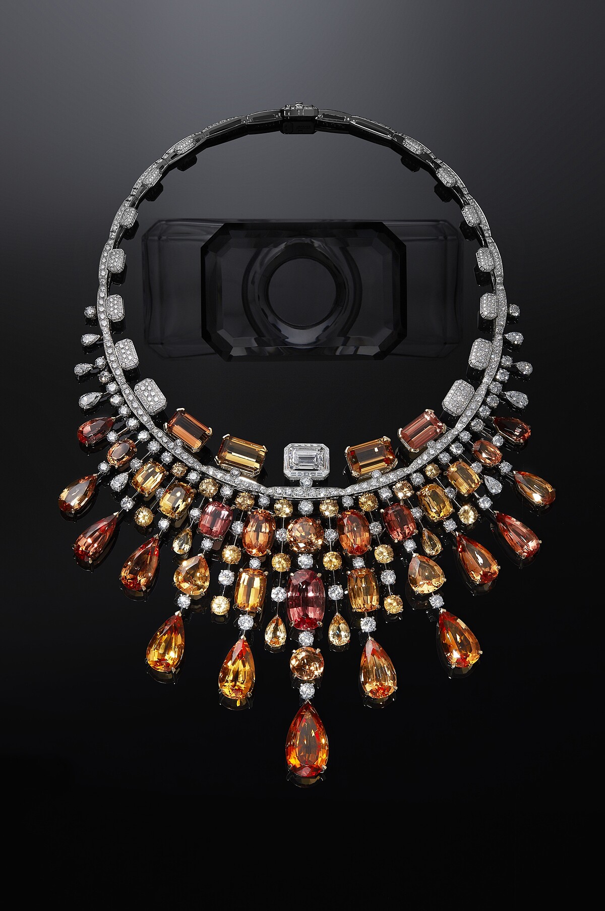 Chanel N&deg;5頂級珠寶 Golden Burst 項鍊