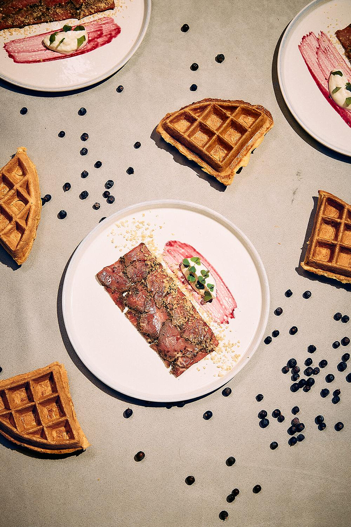 杜松子&times;生牛肉&times;辣根