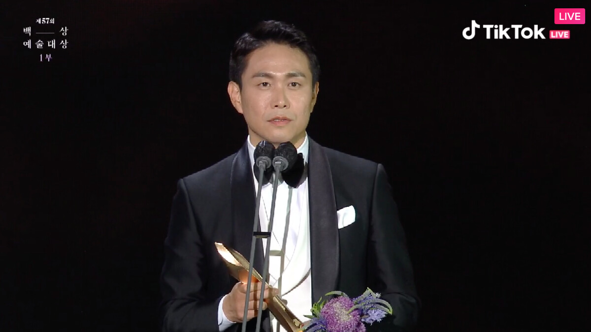 最優秀男配角演員獎： tvN《雖然是精神病但沒關係》吳政世