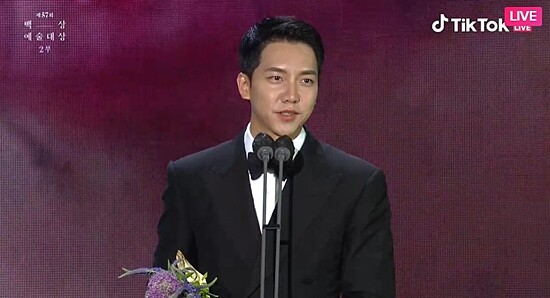 綜藝節目男主持人獎： 李昇基