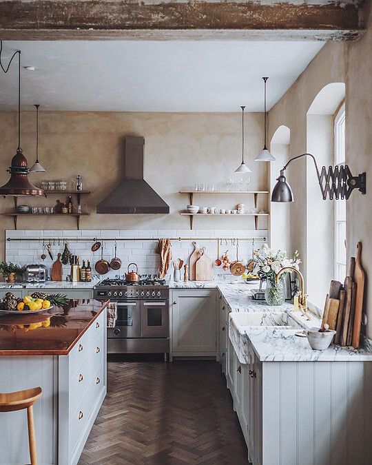 位於哥本哈根公寓的廚房(Photo by @_foodstories_)。