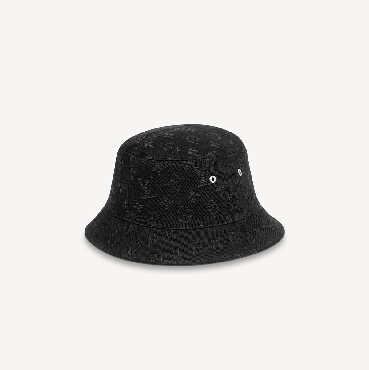 LV Monogram漁夫帽，NT20,000