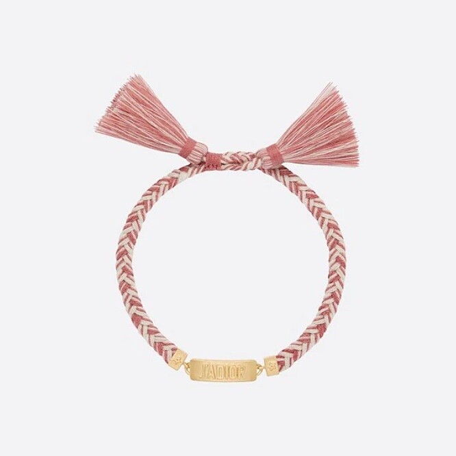 J'Adior編織手鍊，NT17,000