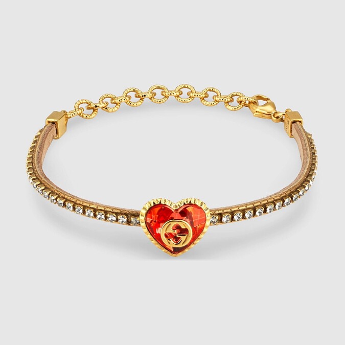 Interlocking G水晶心型手環，NT15,000