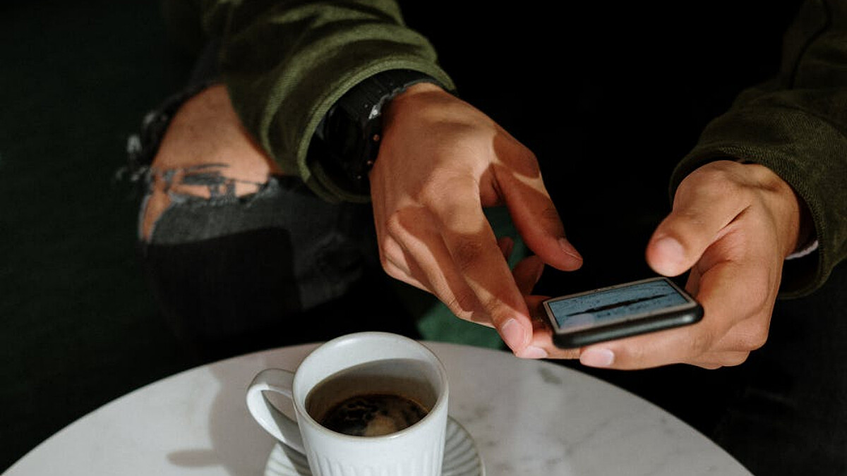 簡訊實聯制上路！掃QR Code、按連結、發簡訊3步驟完成，完全免費不用擔心個資外流