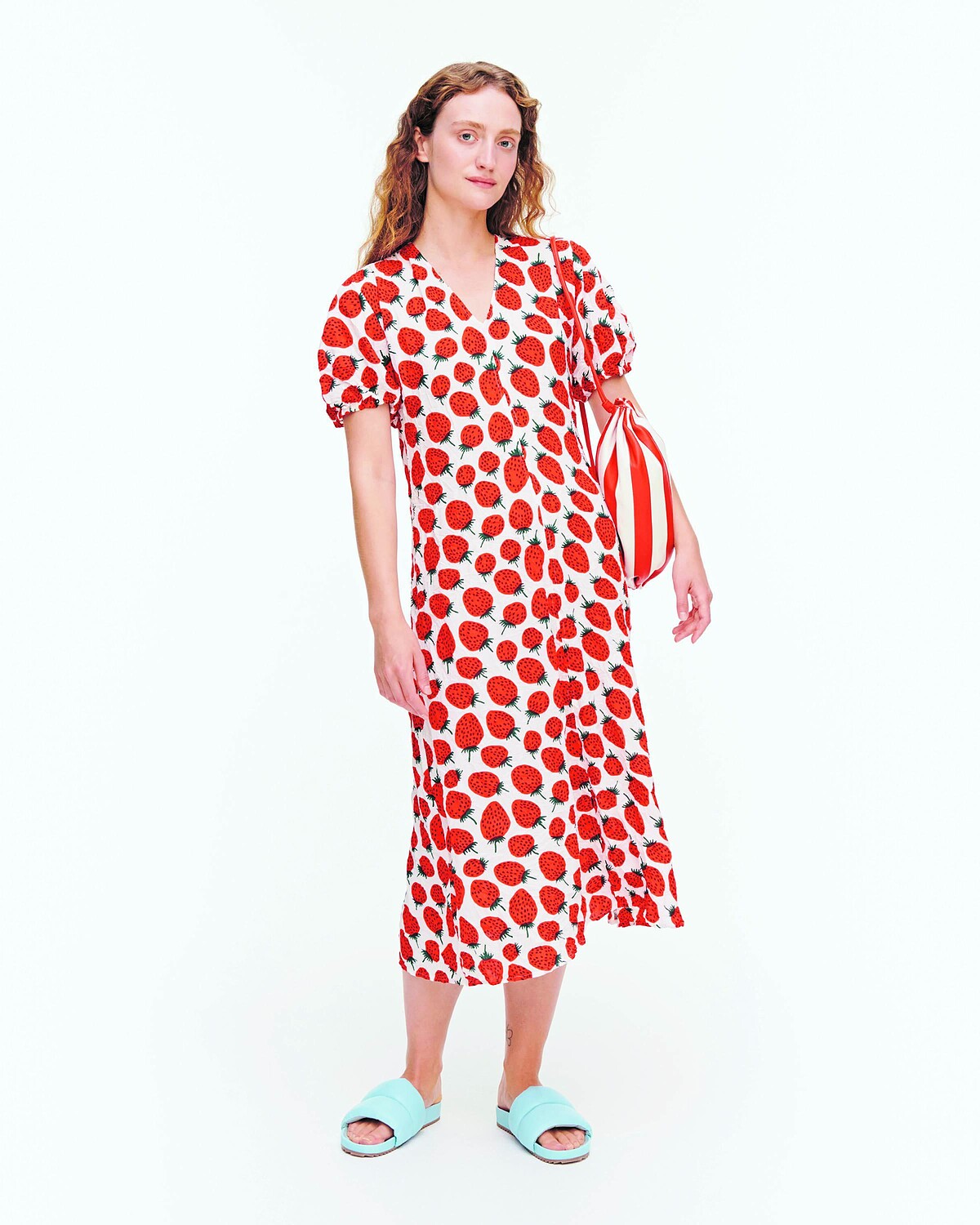 Iltatori Mansikka 印花洋裝_NT$10,650