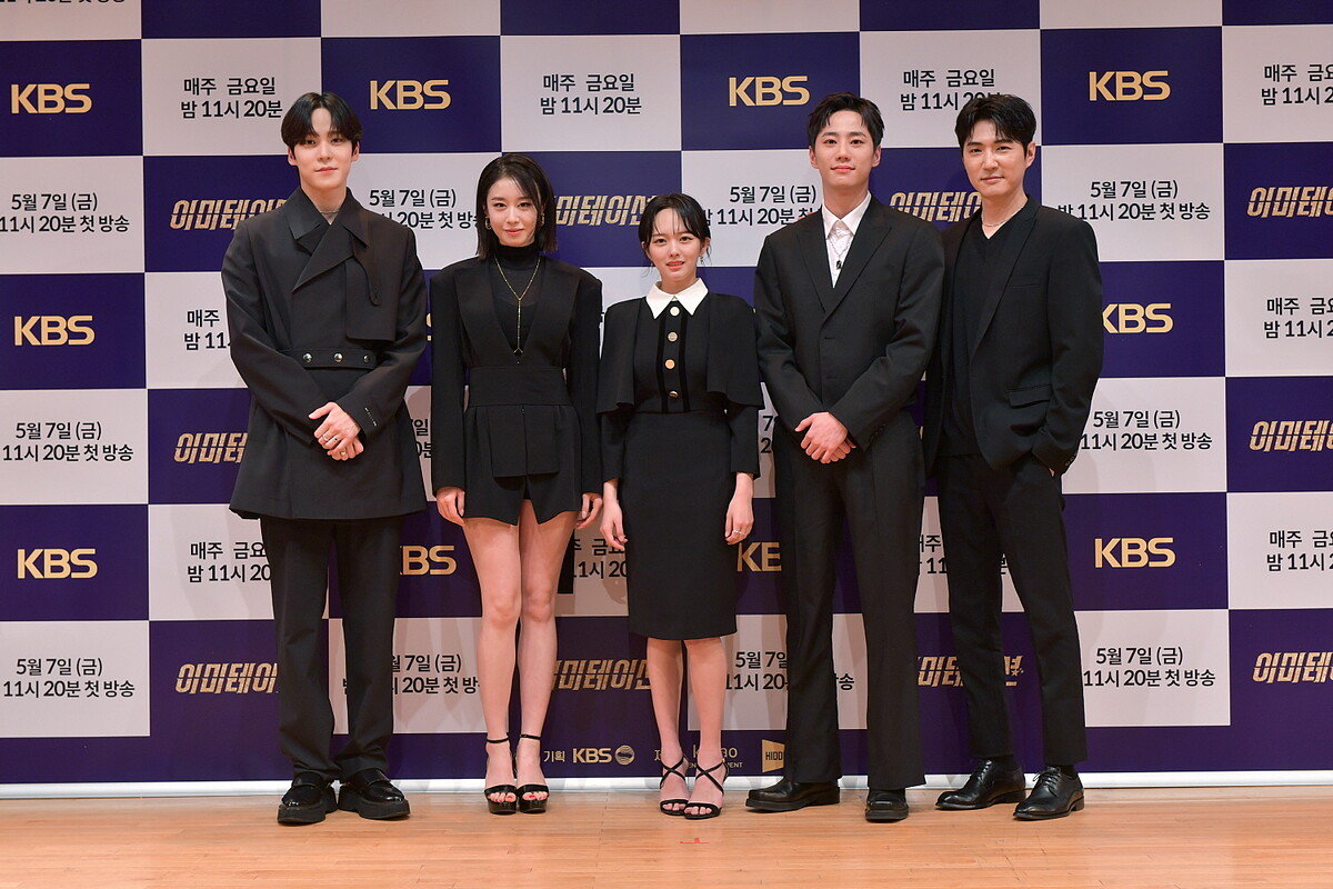 鄭知蘇、李濬榮 青春熱血勵志韓劇《Imitation》