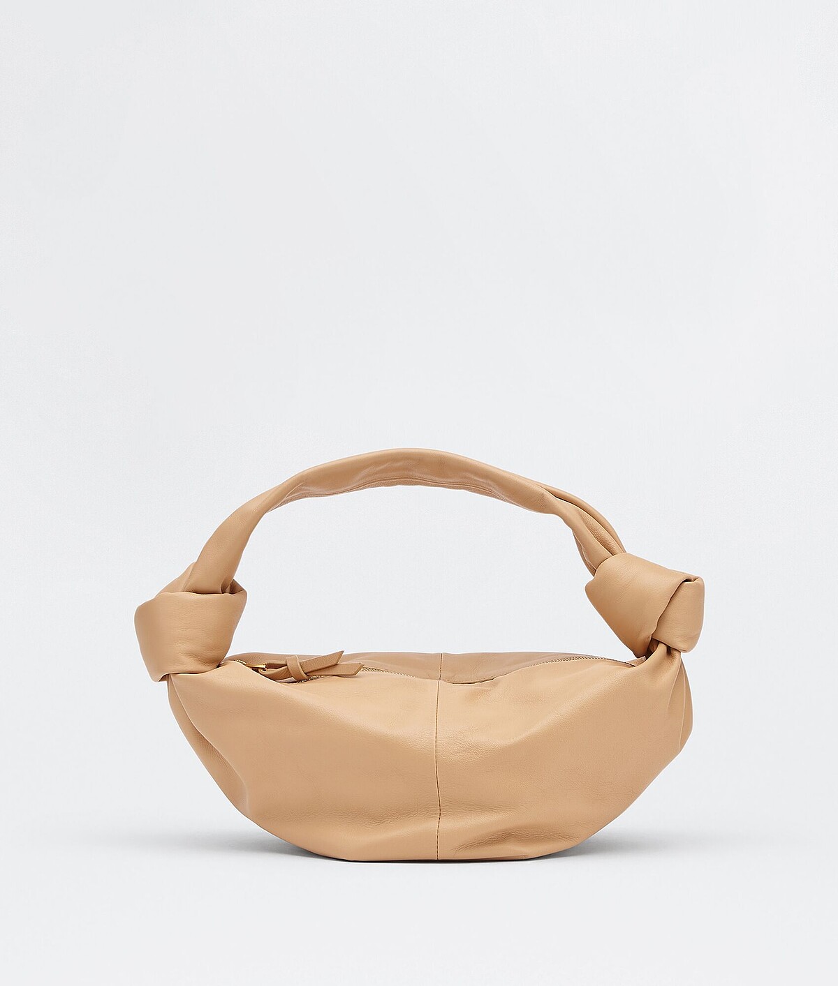 Bottega Veneta皮革手提包，NT 40,300