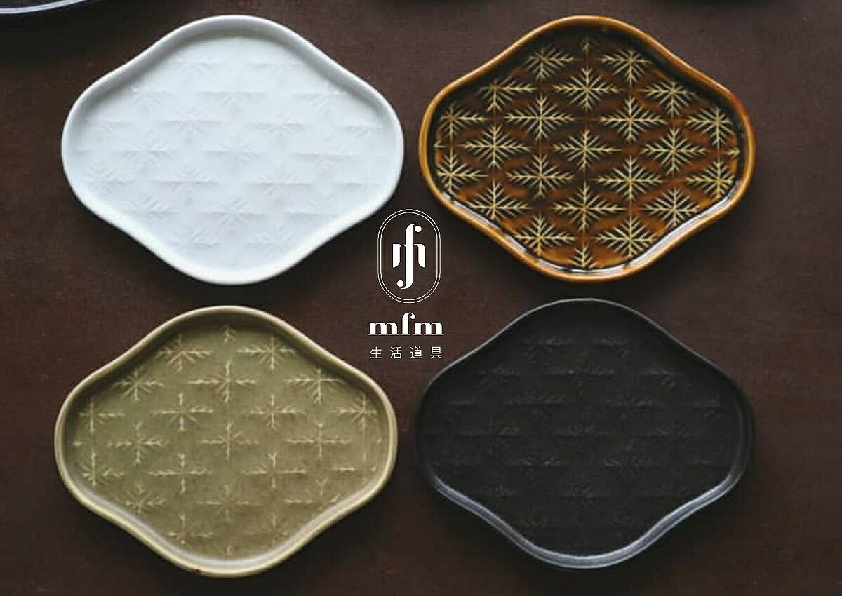 韓國作家的手工餐盤（photo by MFM生活道具）。