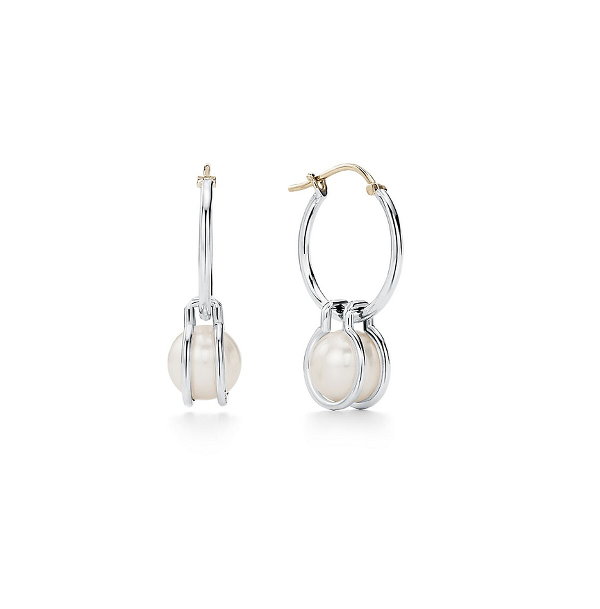 Tiffany HardWear系列純銀鑲淡水養殖珍珠珍珠（直徑 8.5-9 毫米），售價NT28,500