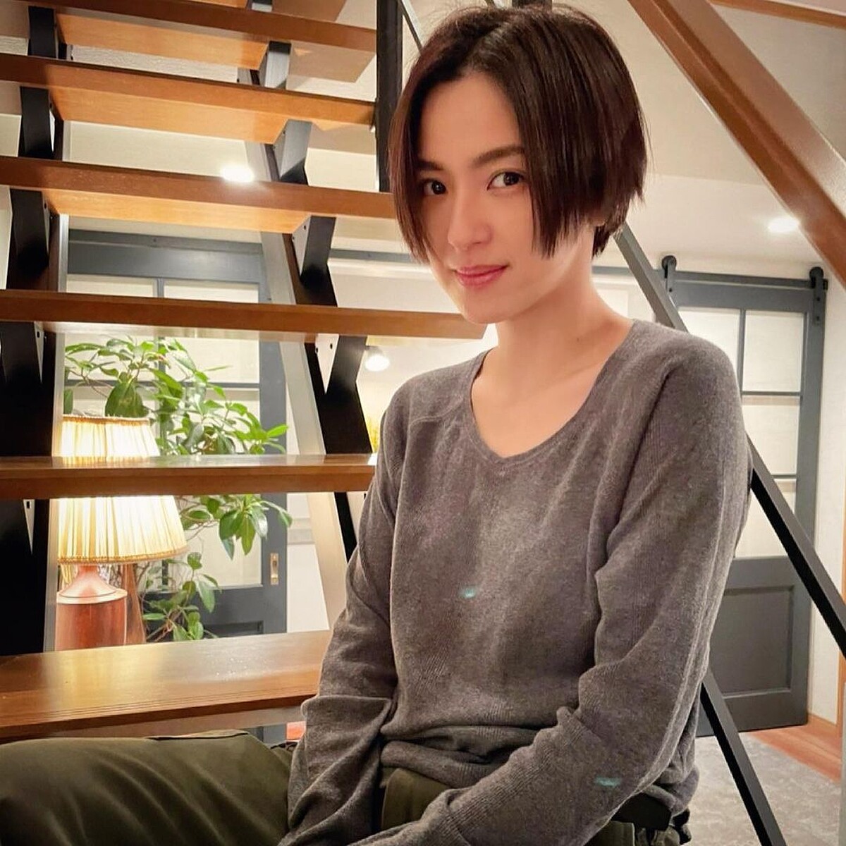 《打扮的戀愛是有理有的》中村杏 短髮超美