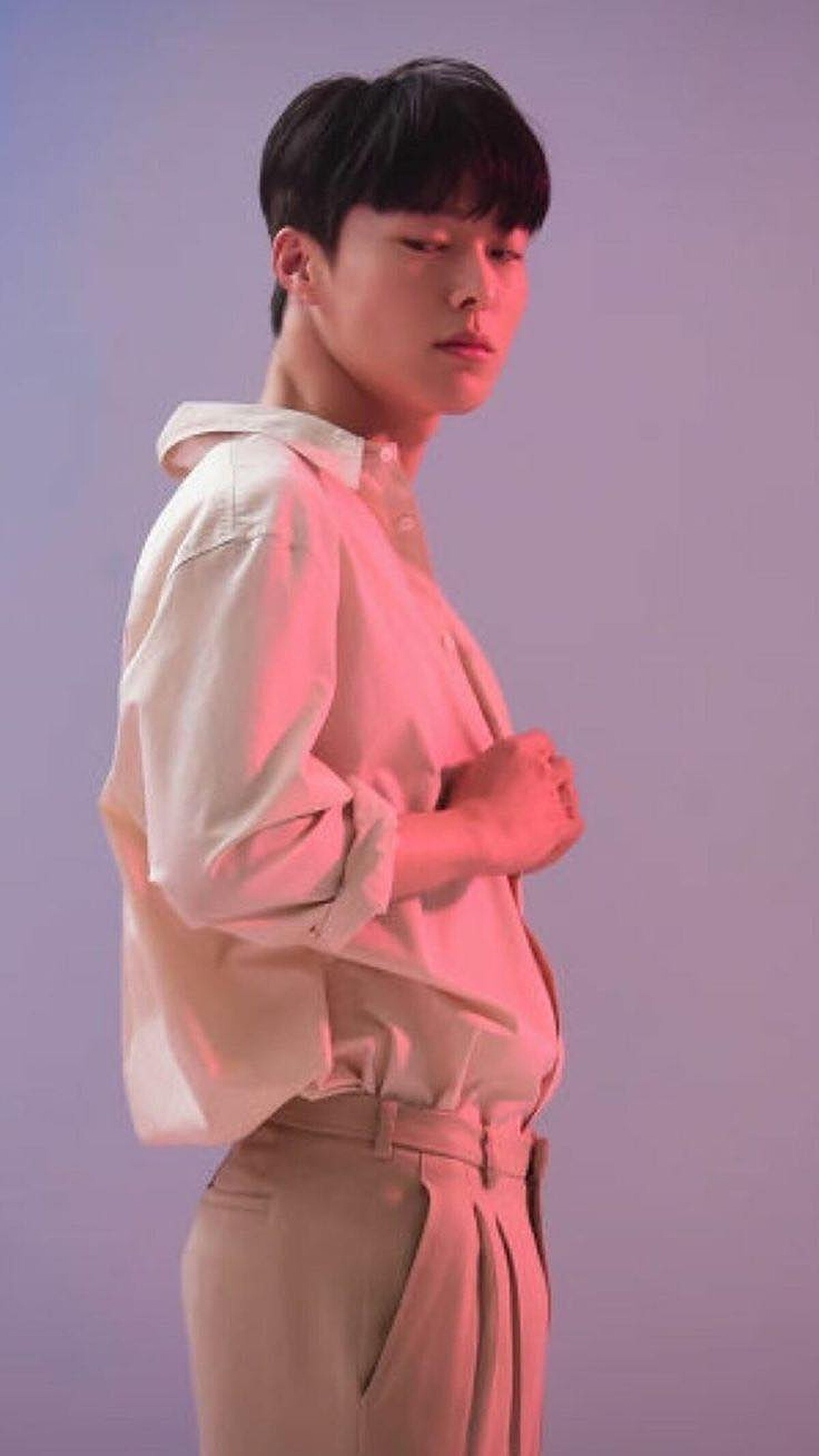  10張照片證實 張基龍是「美尻王子」