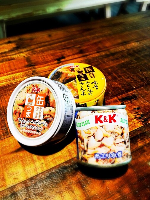 九點半後更有烤罐頭上菜。