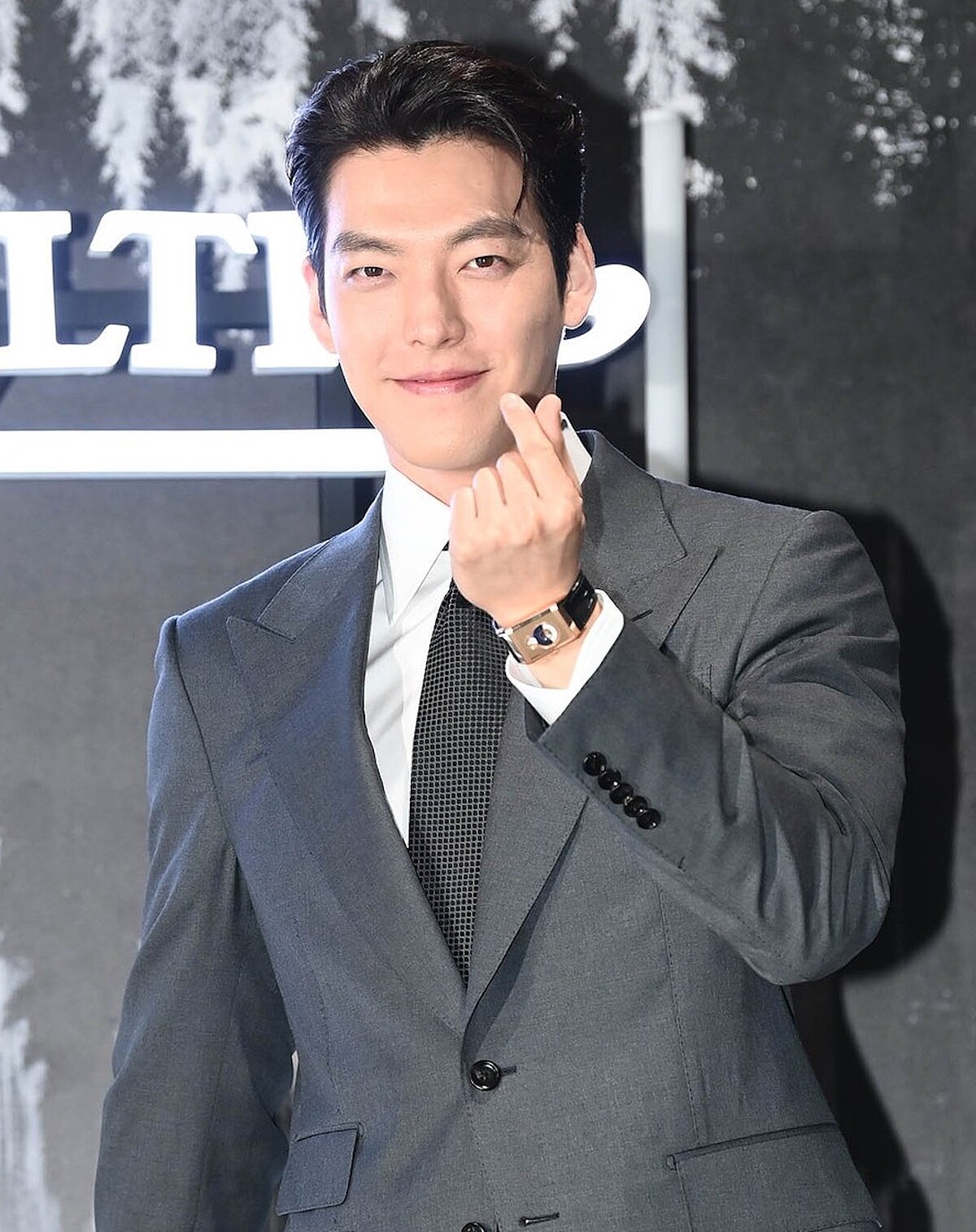 金宇彬 帥氣現身品牌活動！