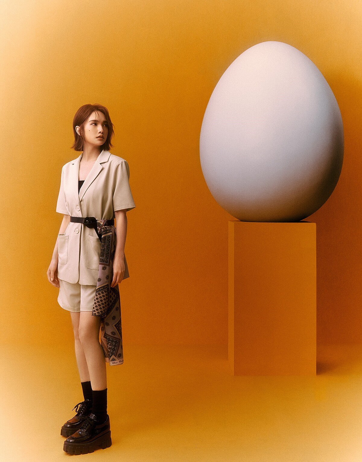 MORE REAL短袖西裝外套，NT690