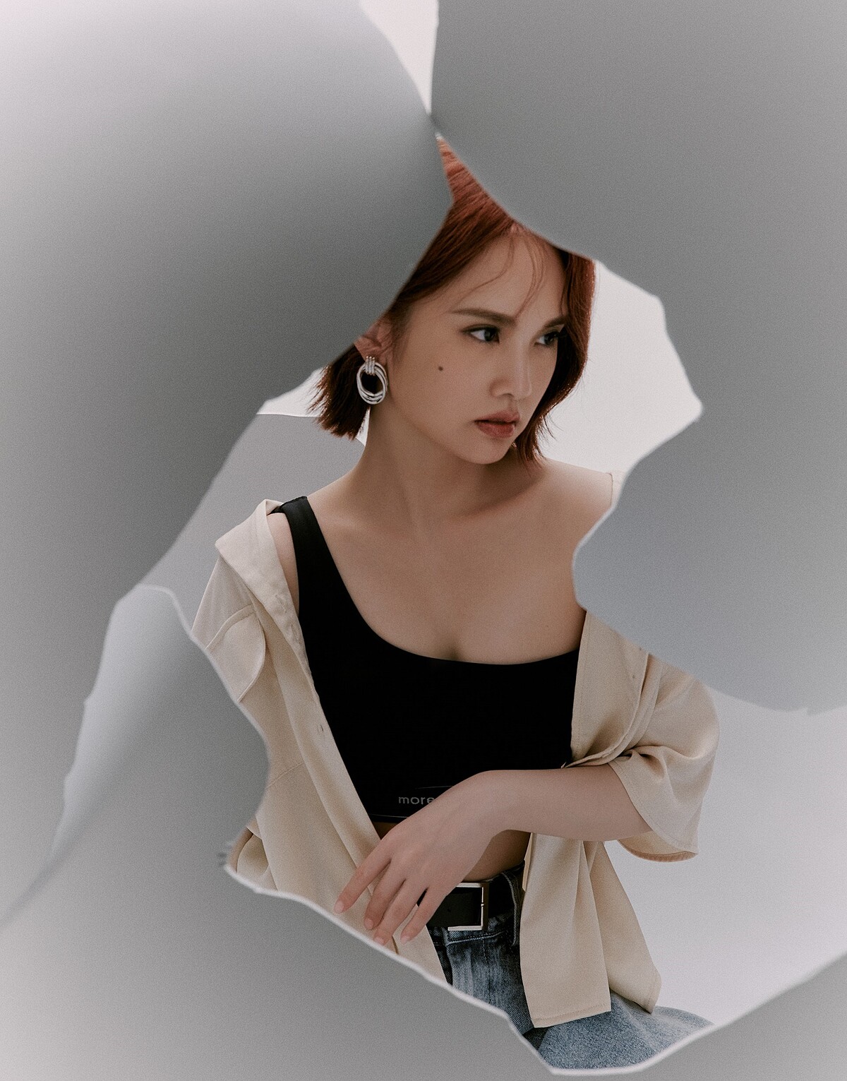 MORE REAL單肩運動款BRA TOP，NT390