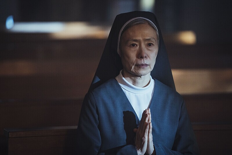 《我的上流世界》艾瑪修女真實身份令人好奇