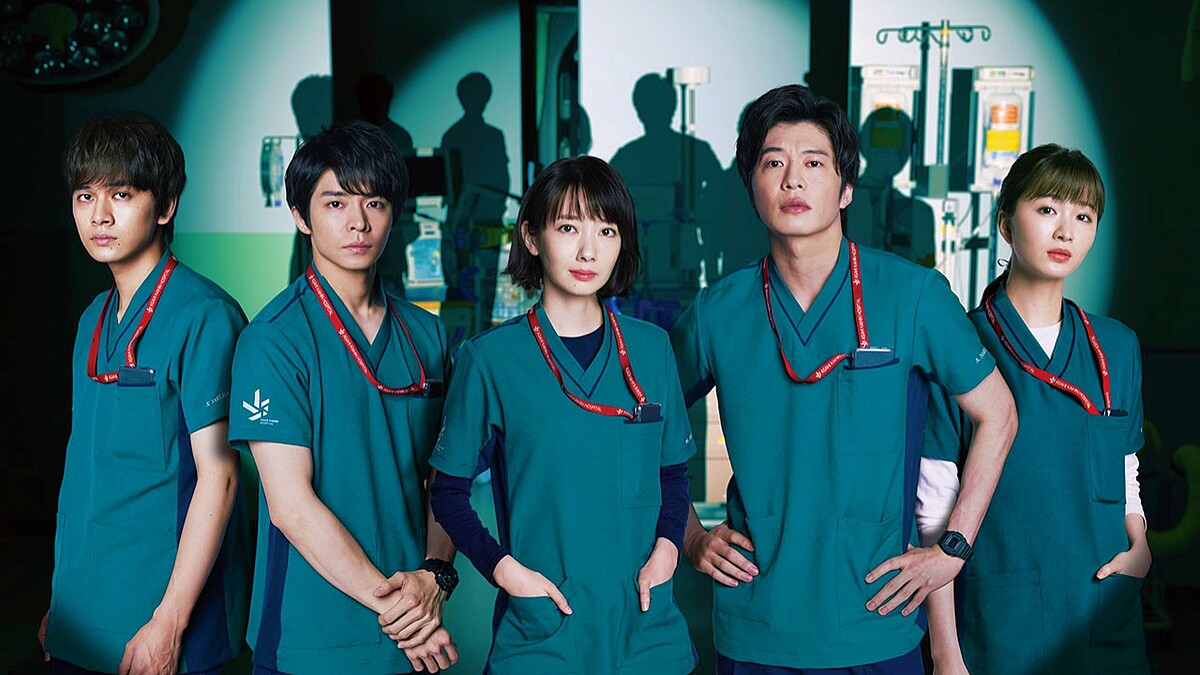 波瑠、田中圭《夜間醫生》組五人幫，共譜日劇夜間版「機智醫生生活」