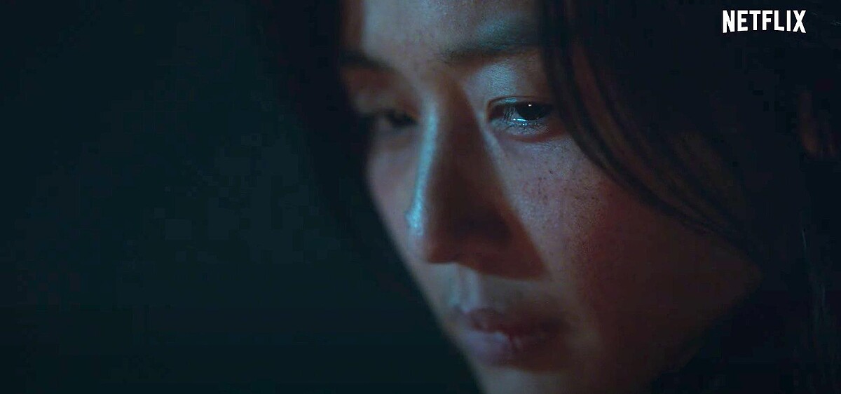 全智賢 《屍戰朝鮮:雅信傳》正面終於亮相!90秒動魄驚心動魄喪屍再襲