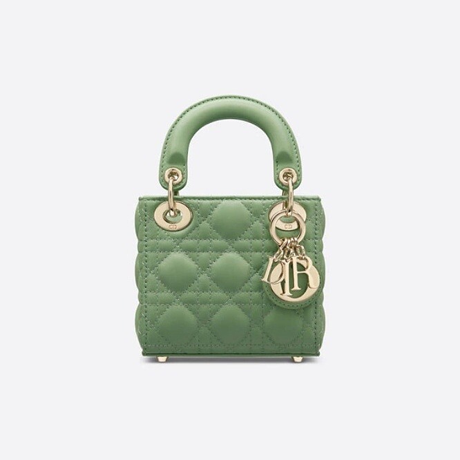 Dior微型Lady Dior手袋，NT100,000