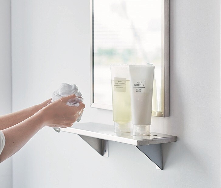 MUJI無印良品洗臉用網狀起泡網使用情境圖