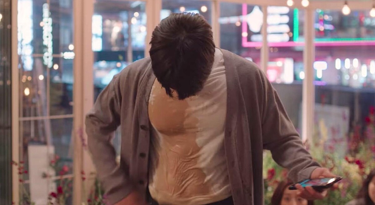 《無法抗拒的他》網熱議「咖啡胸肌男」N.Flying 主唱 李承協