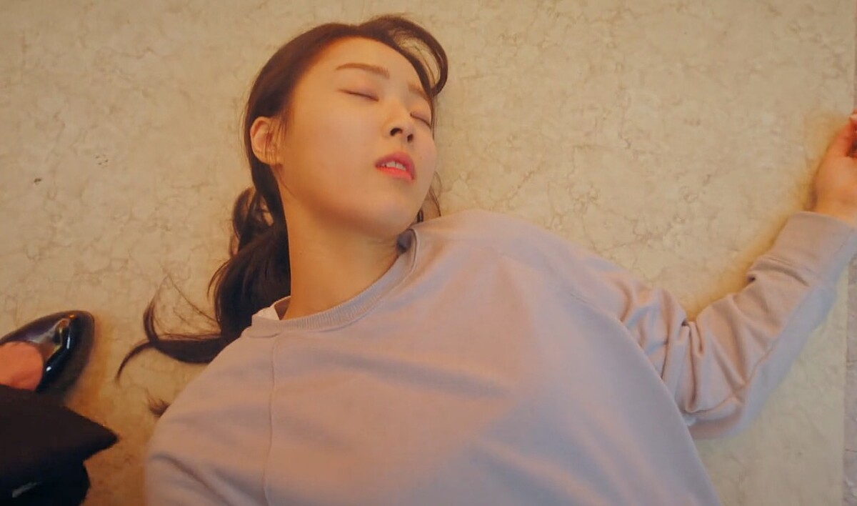 《上流戰爭3》控制欲家教「陳粉紅」