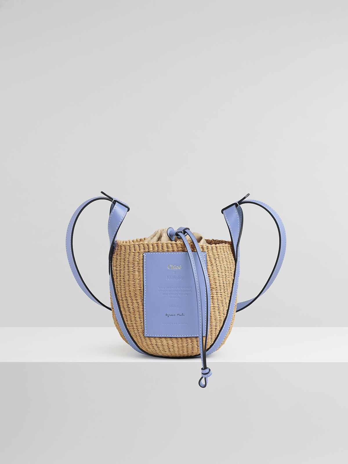 Chloé Basket編織水桶包，售價NT$25,100