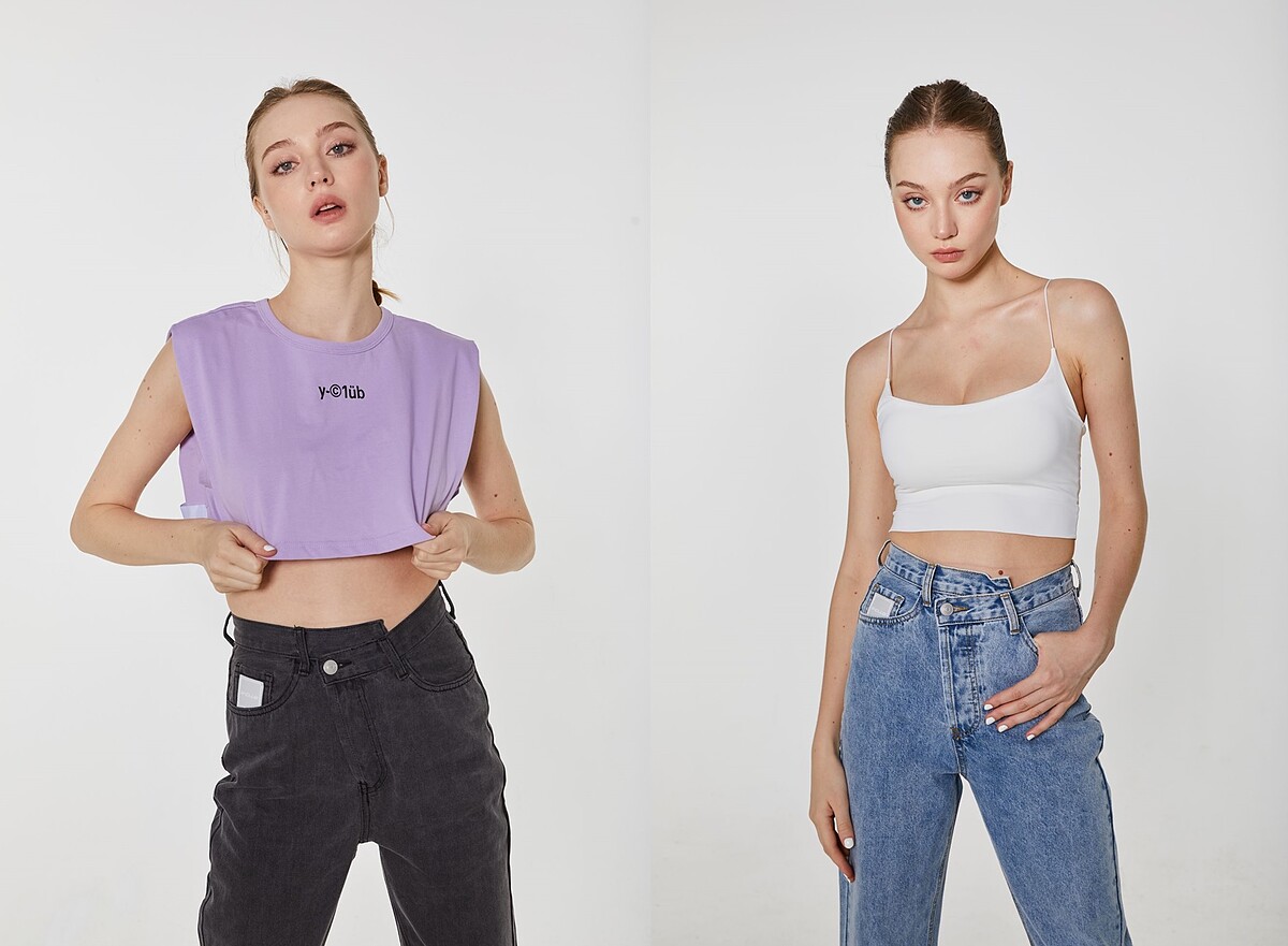 腰間不對襯的牛仔褲開合釦細節設計，更是可以看出整款牛仔褲的設計巧思有多麼細膩與用心。