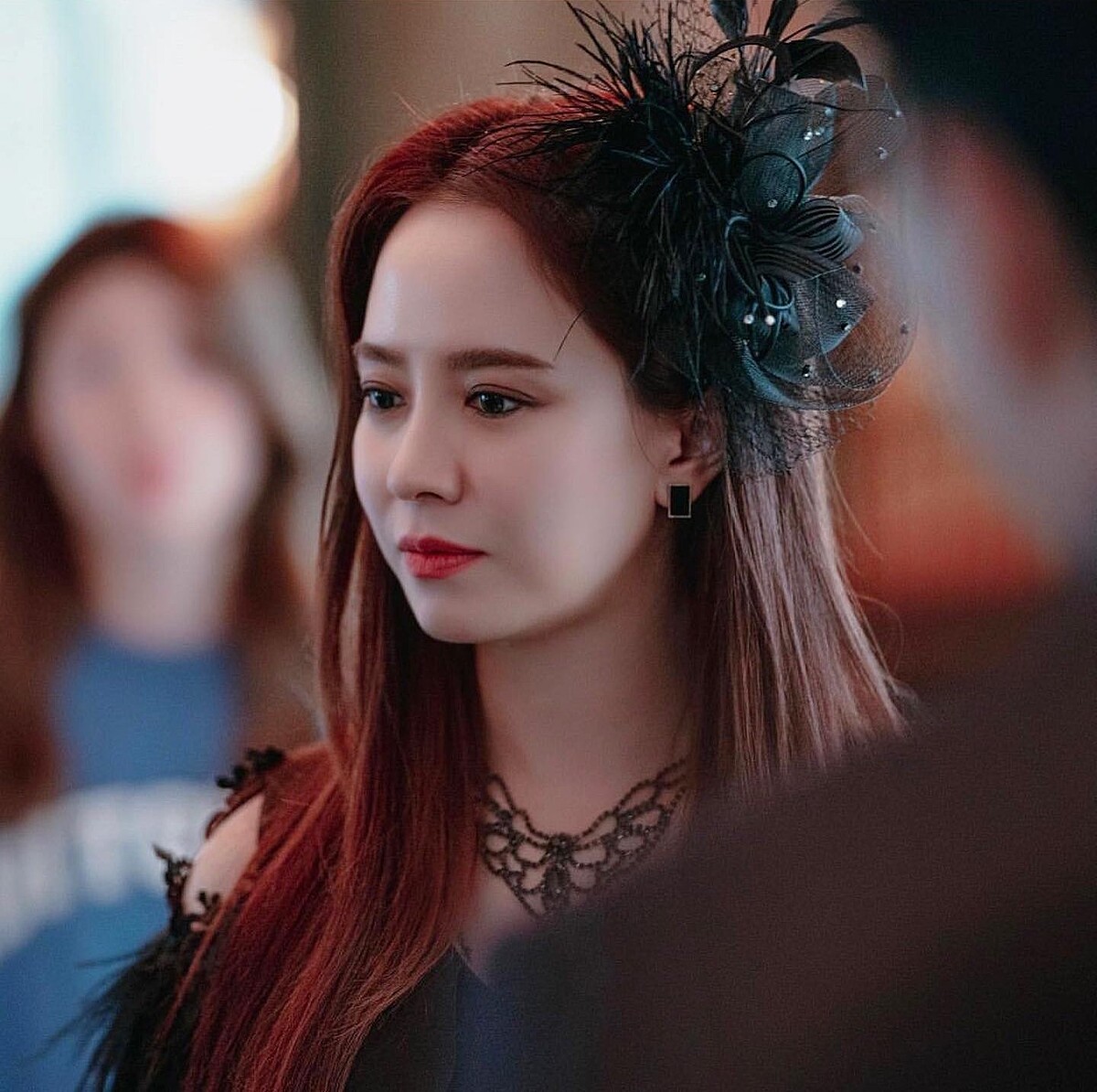 宋智孝 《來魔女食堂吧》演繹華麗優雅造型