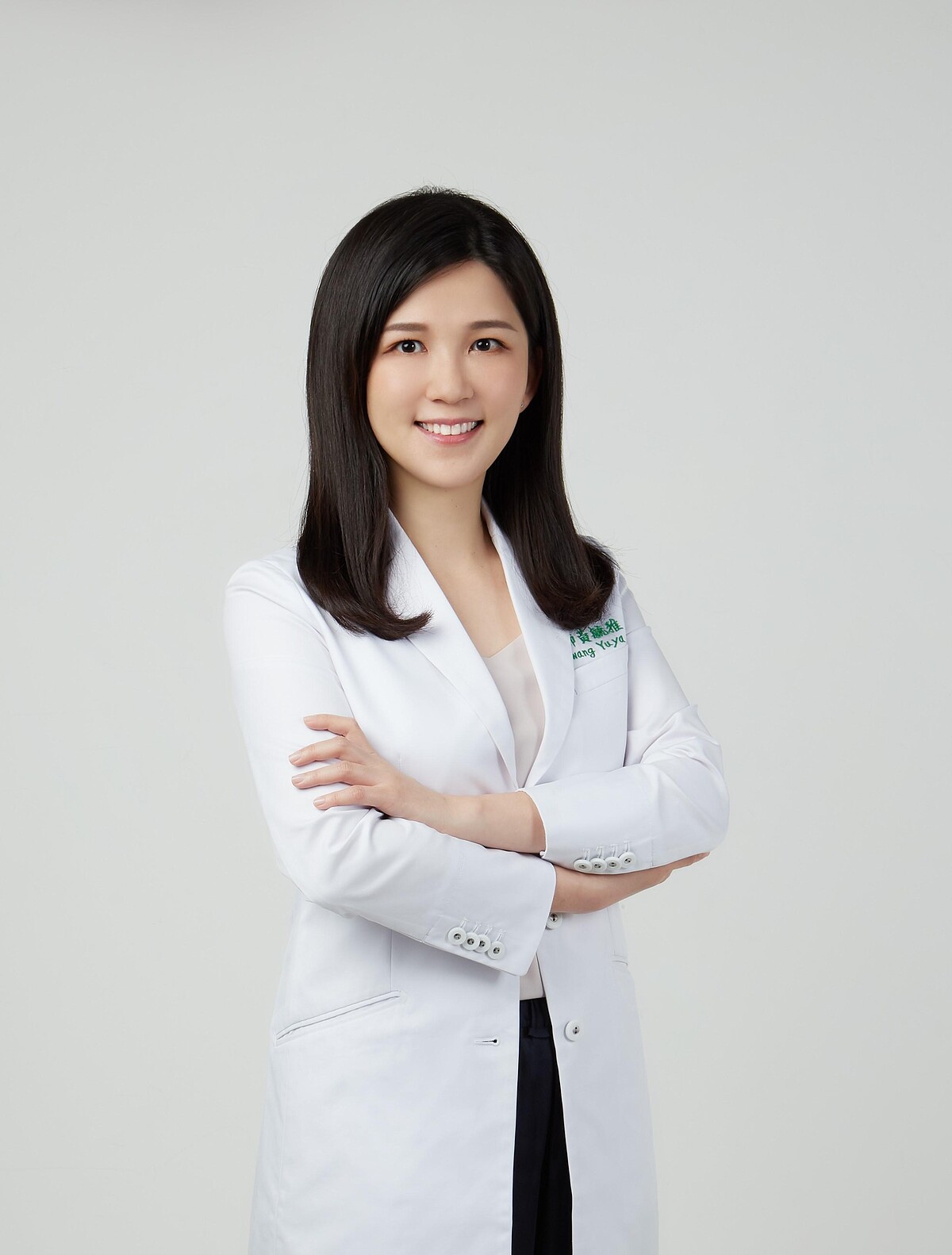 皮膚科黃毓雅醫師