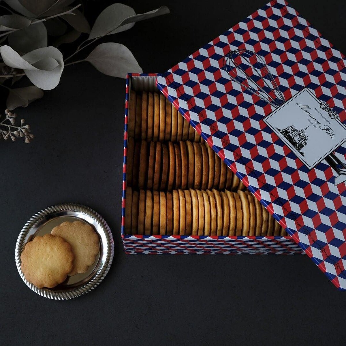 包裝有著濃厚的法式風情。