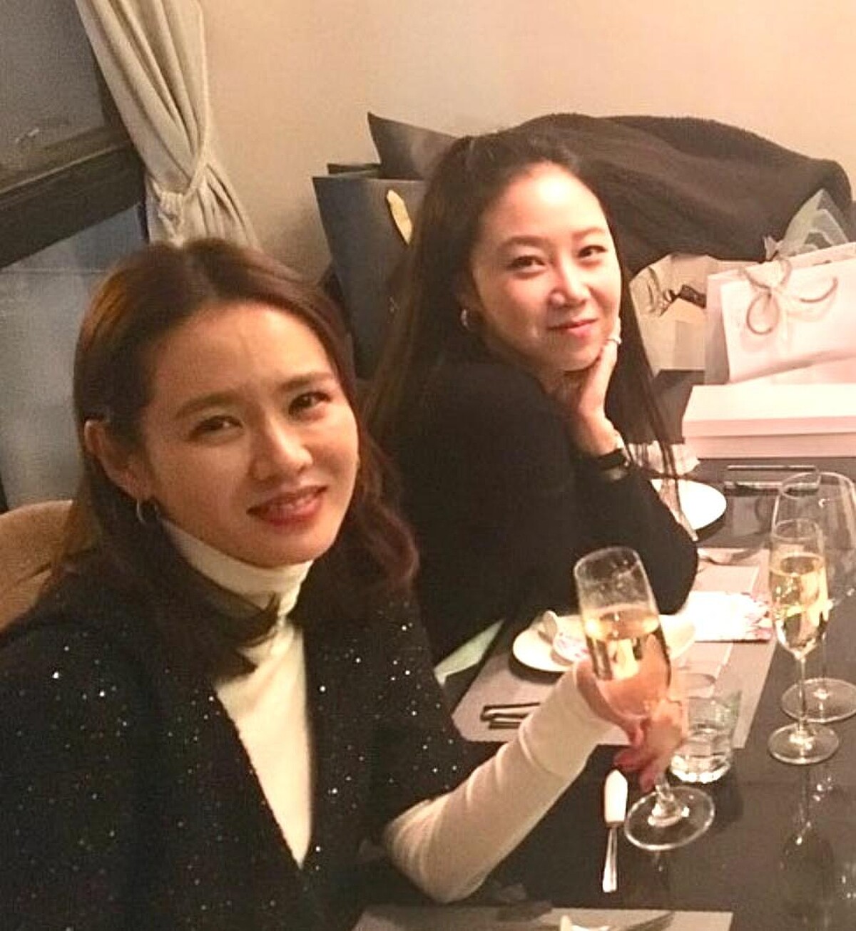  孫藝珍和 孔曉振情同親姐妹