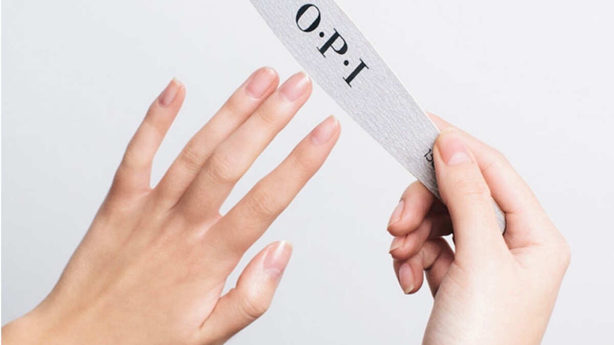 居家美甲養護指南！凝膠指甲怎麼保養維持？太長怎麼辦？如何自己卸甲？3個常見問題一次解答