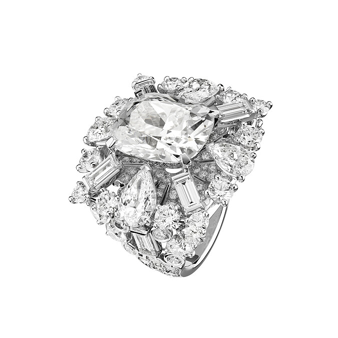 Chanel Diamond Sillage ring