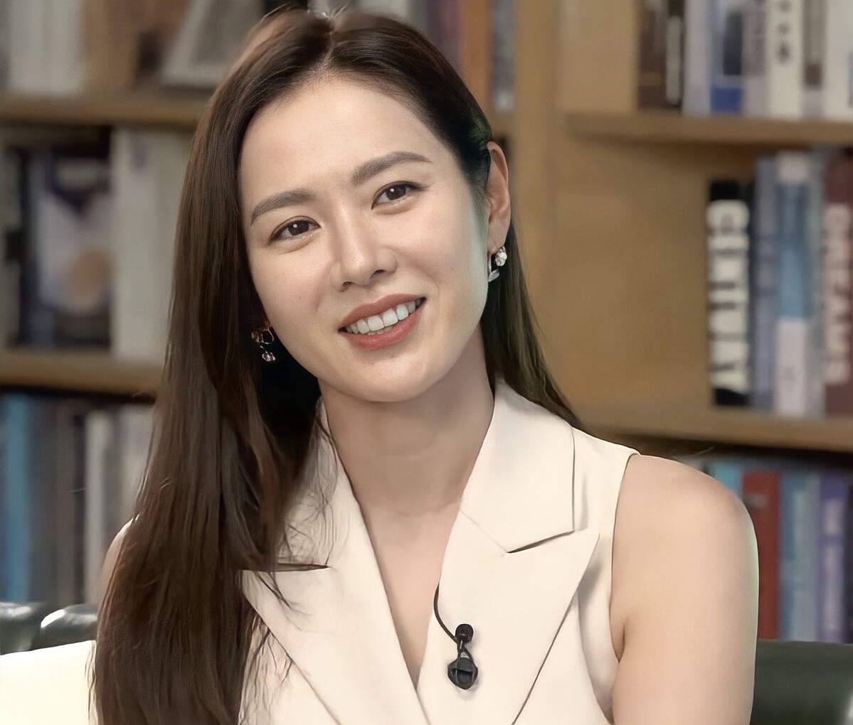 孫藝珍 招牌「愛笑的眼睛」魅力無限