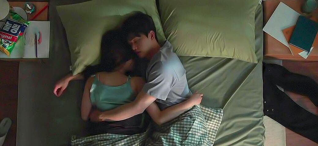 宋江、韓韶禧《無法抗拒的他》經典床上日常