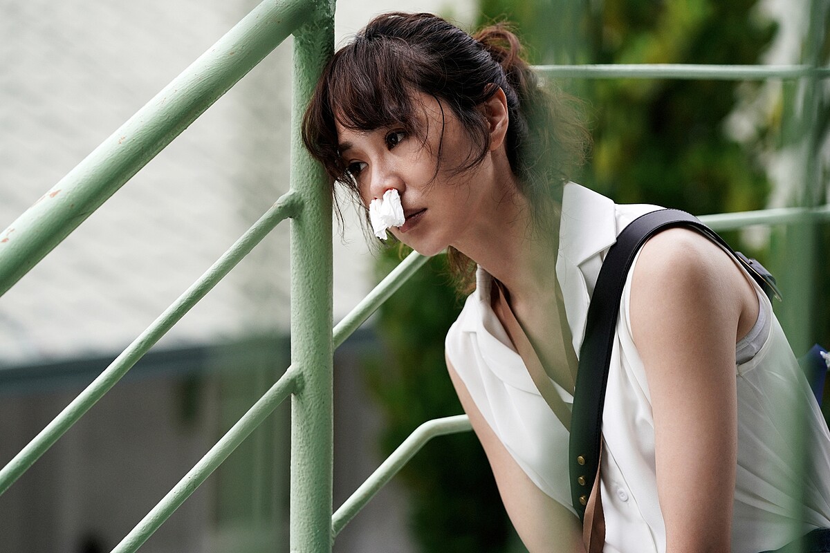 ▲▼陳嘉玲不開心的時候,靠蔡永森安慰。(圖/華視、CATCHPLAY提供)