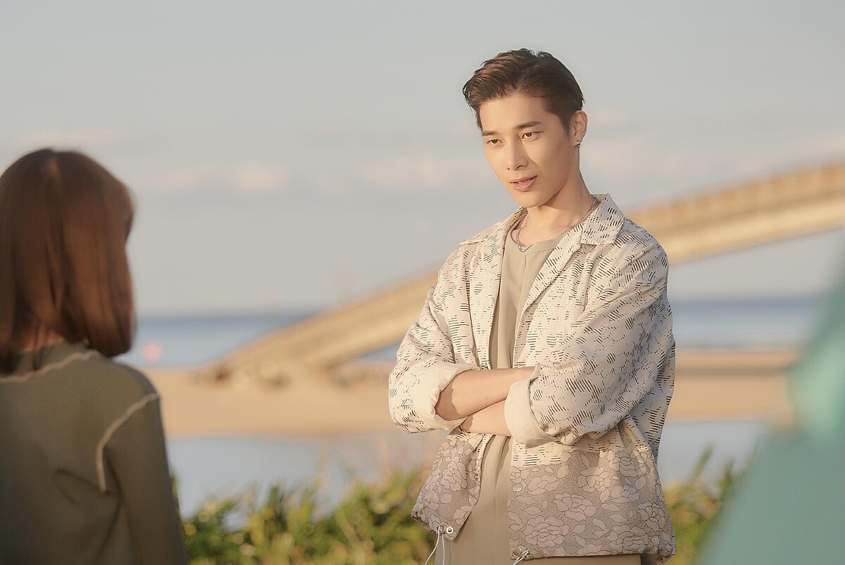 宋偉恩《愛的奧特萊斯》帥氣霸總形象引發粉絲轟動