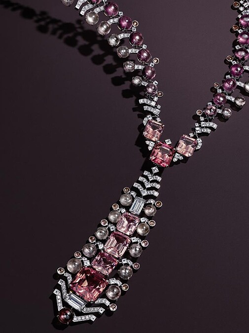 Sharkara 碧璽、石榴石、彩色藍寶石與鑽石項鍊
