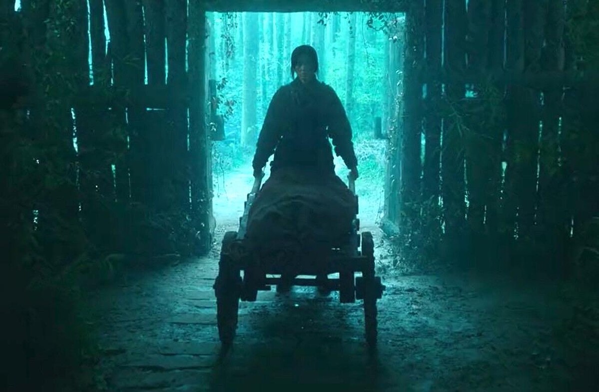 《屍戰朝鮮：雅信傳》雅信餵食族人