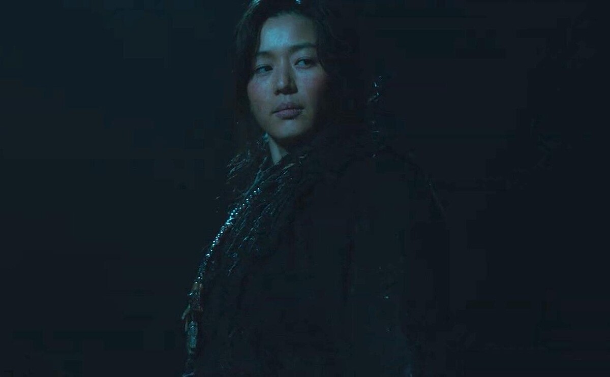 全智賢「雅信」一角，包含著國仇家恨