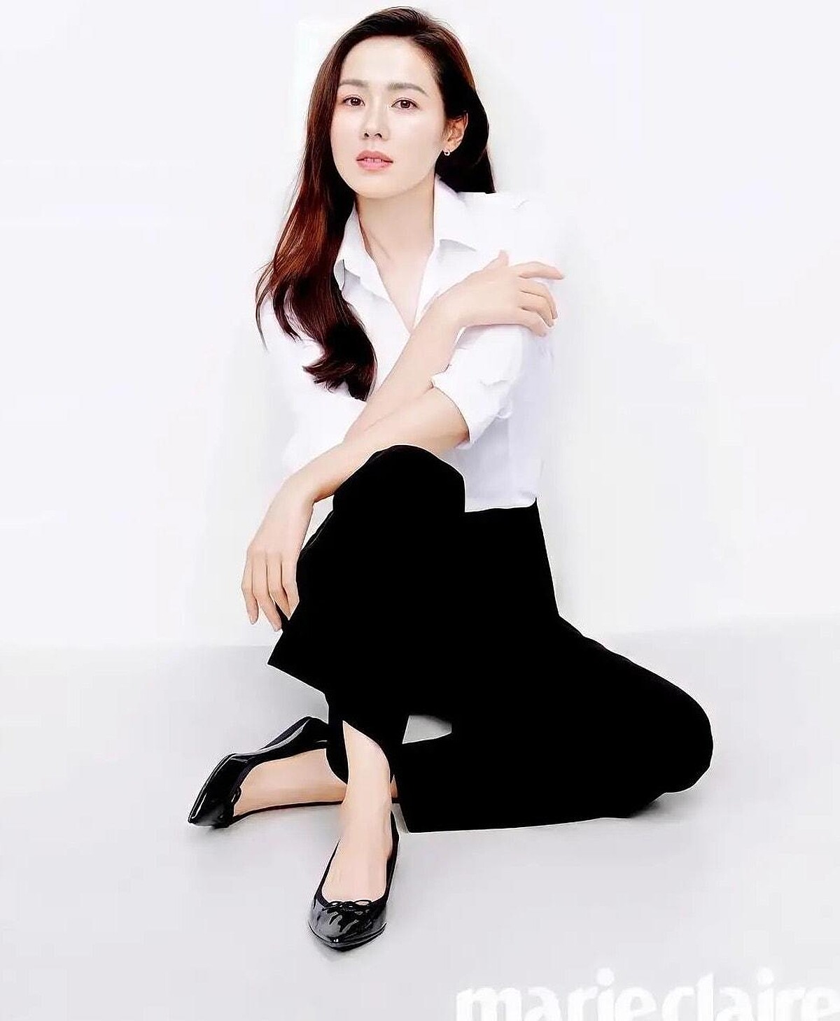 孫藝珍 知性絕美大片公開