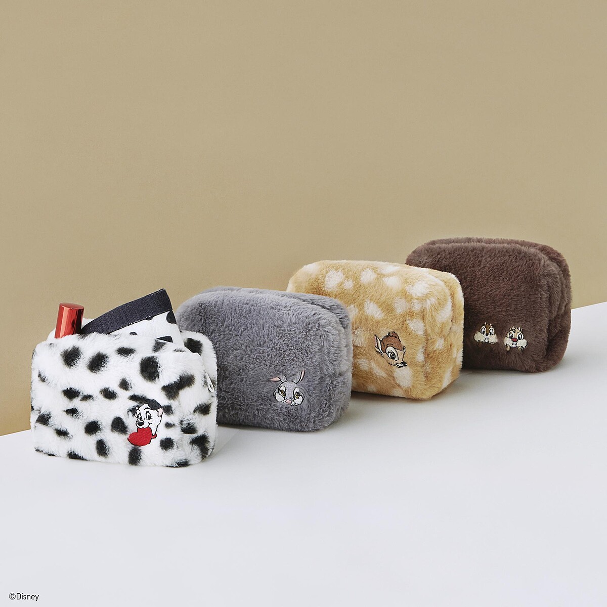 Uniqlo X Disney Furry Friends化妝包,NT$390