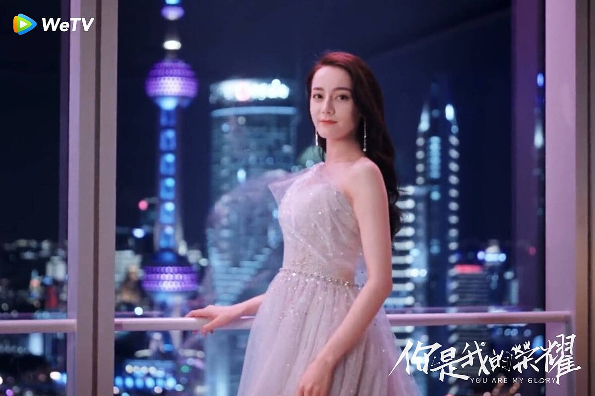 《你是我的榮耀》迪麗熱巴飾演大明星喬晶晶