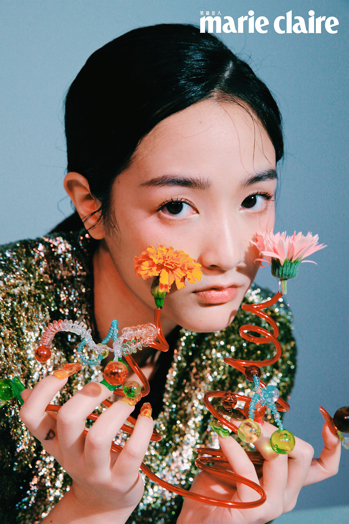 金色洋裝，Louis Vuitton