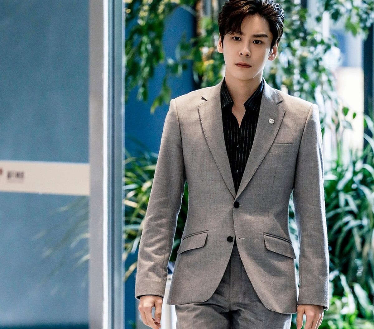 《賀先生的戀戀不忘》魏哲鳴